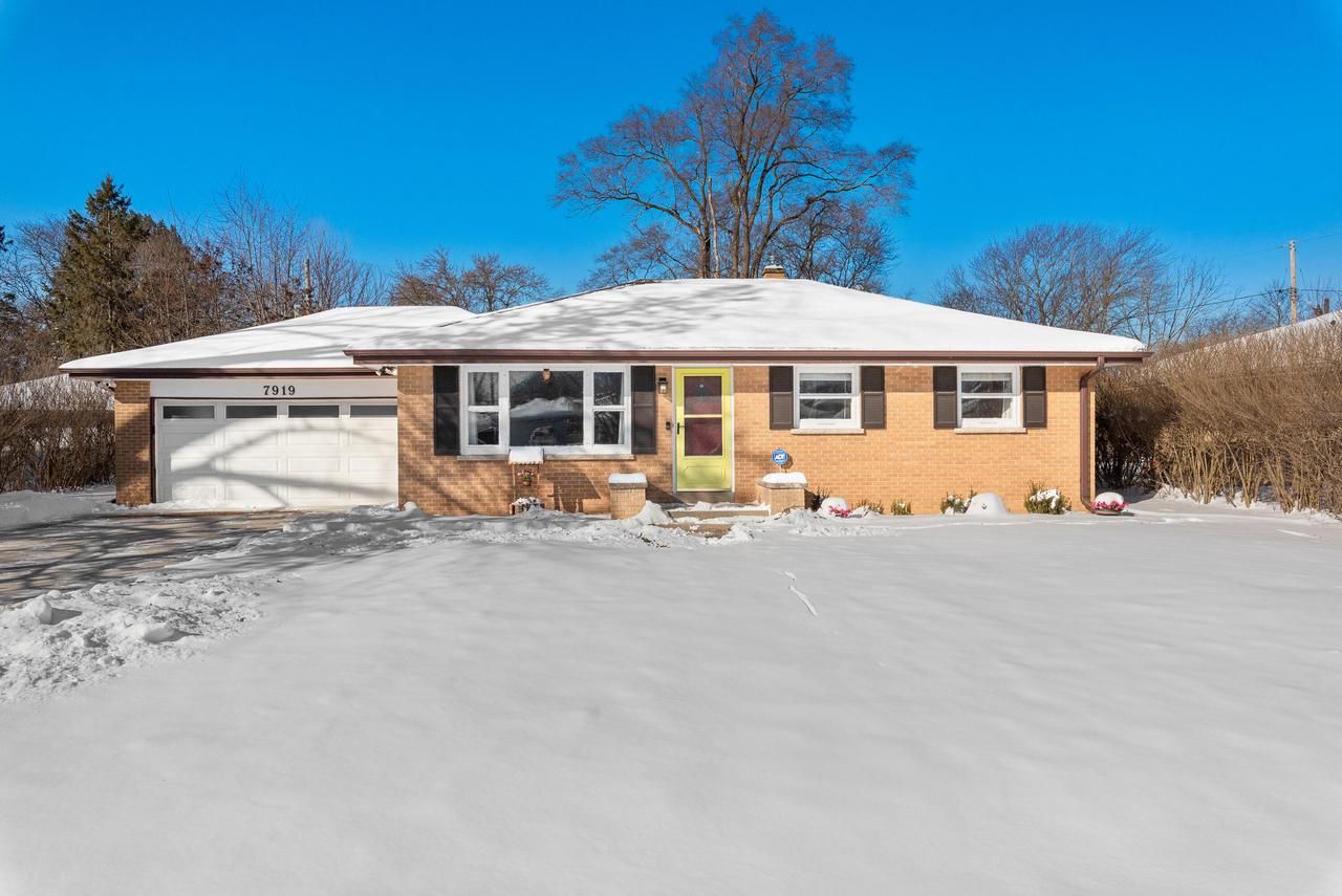 7919 North 57th Street