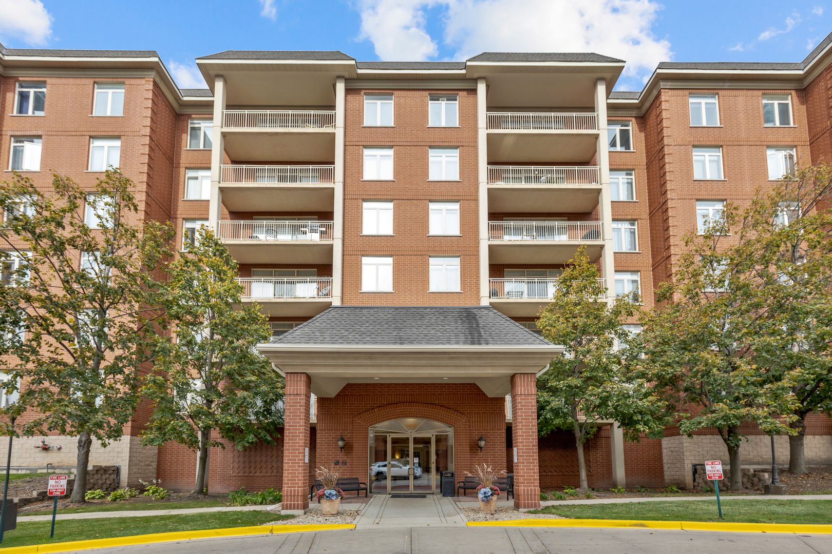 8400 Callie Avenue 206