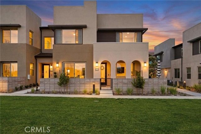 3247 E. Moonstone Drive