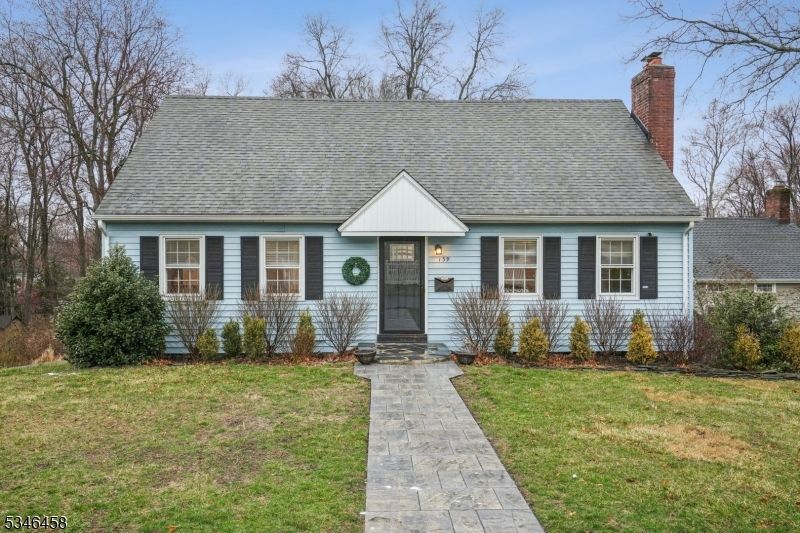 139 Ridgedale Ave