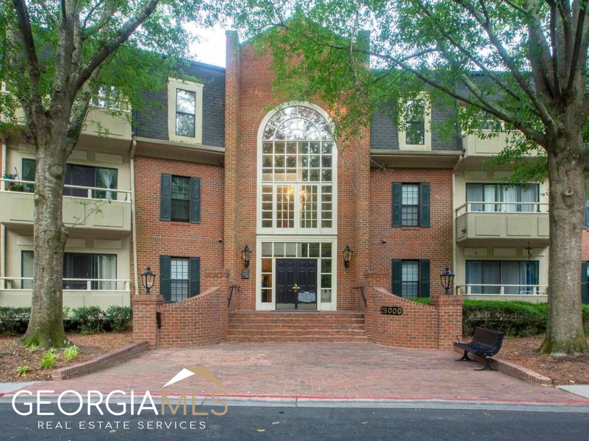 25303 Plantation Drive Ne 303