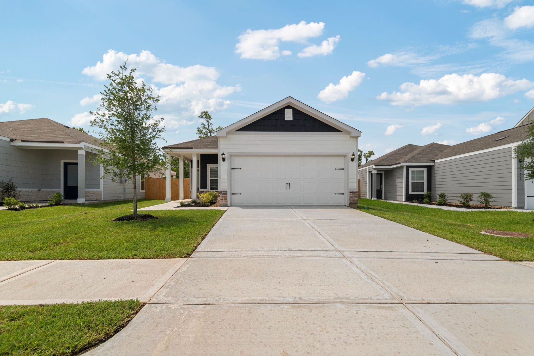 8214 Burnt Orchid Drive