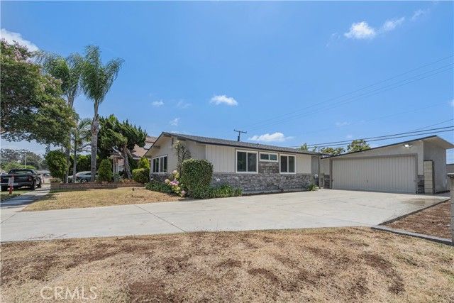 12302 Beaty Avenue