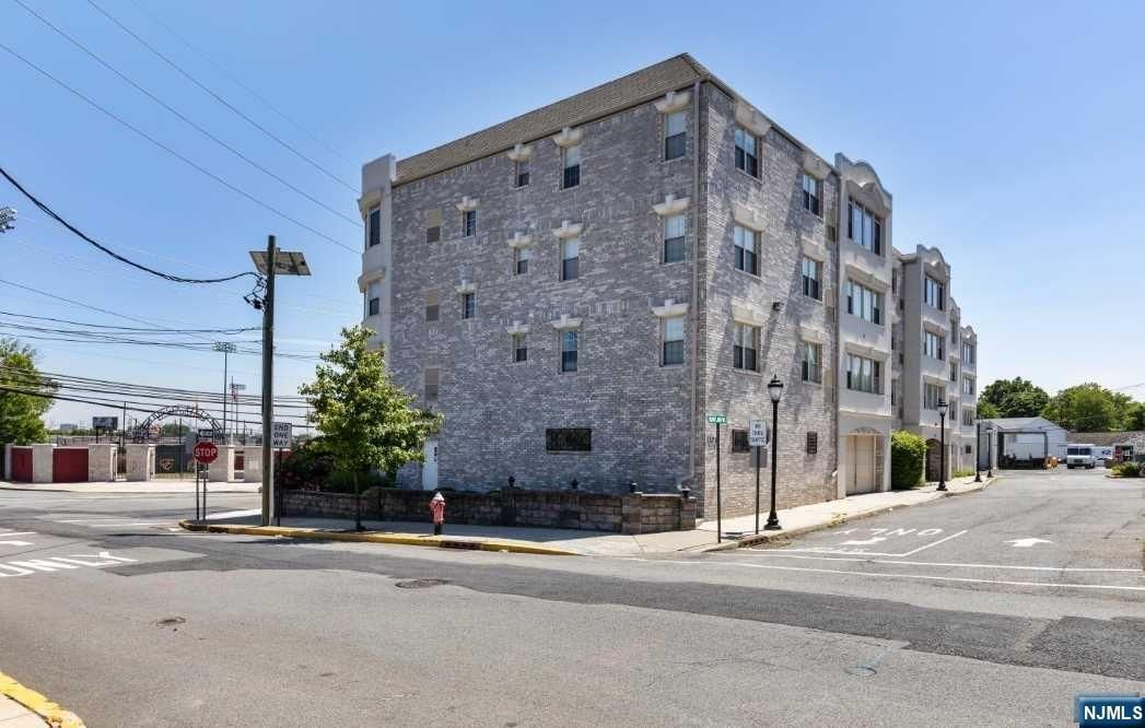 132 Union Avenue 207A