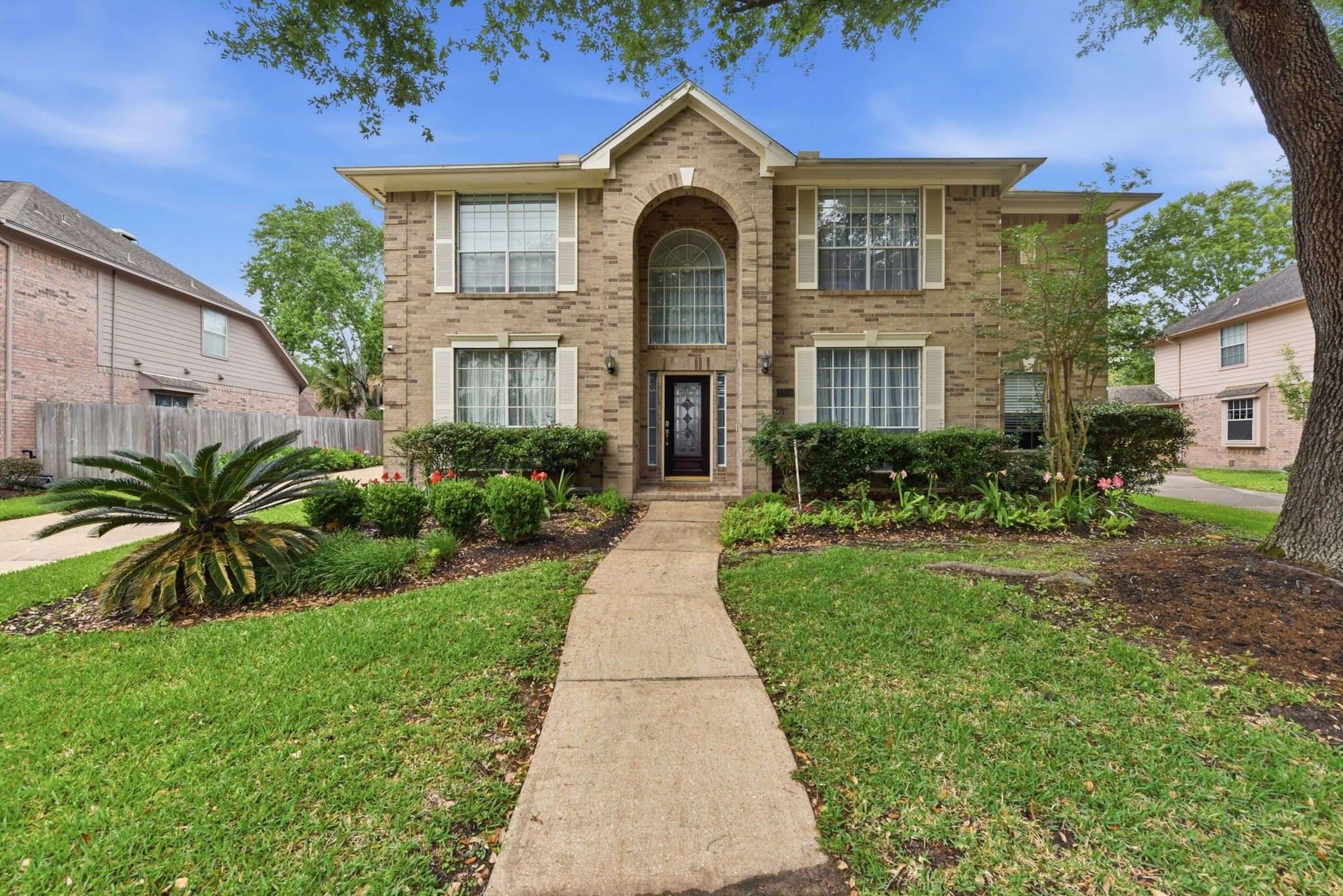 3810 Canary Grass Lane