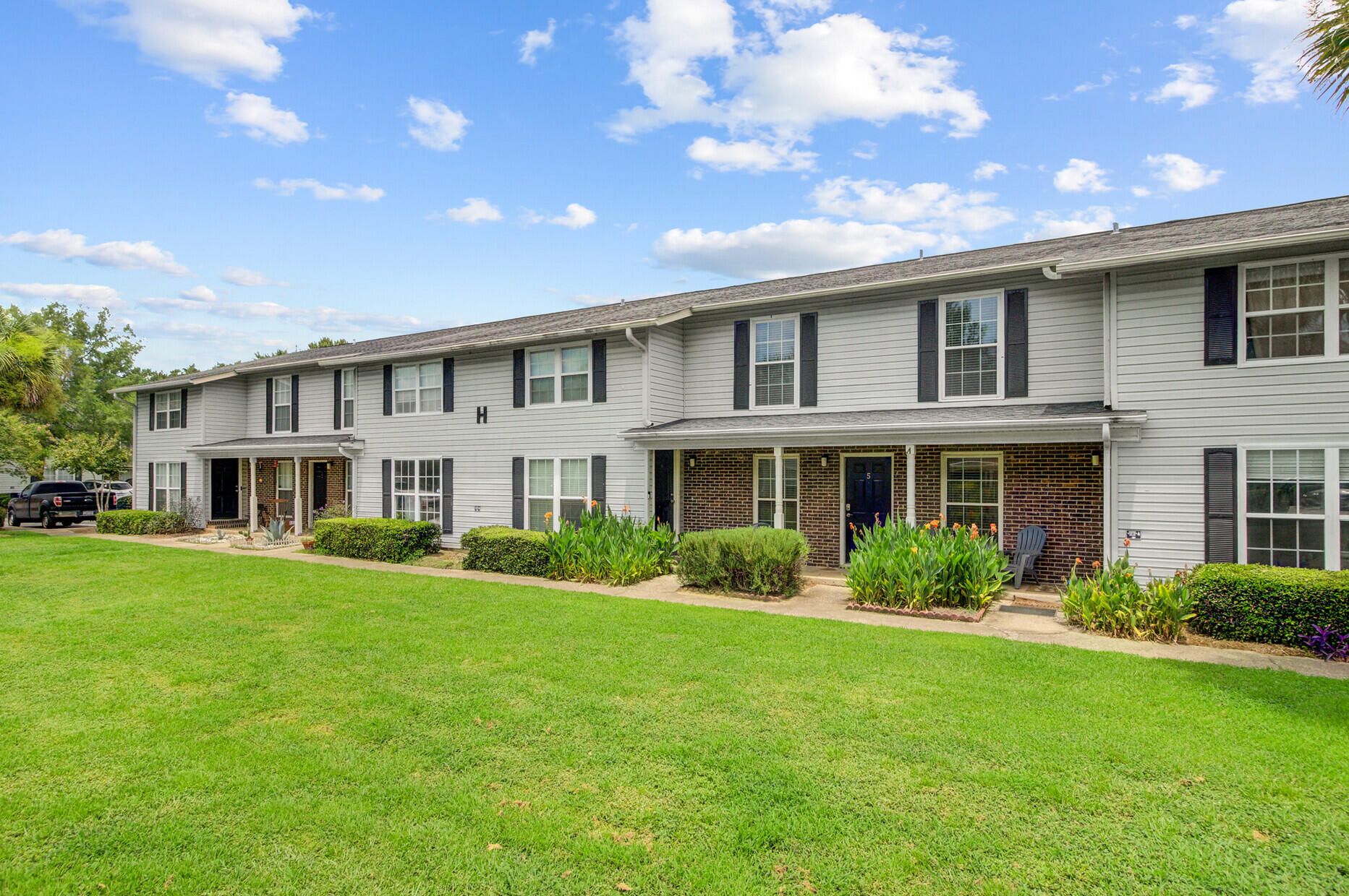 2494 Etiwan Avenue 5h