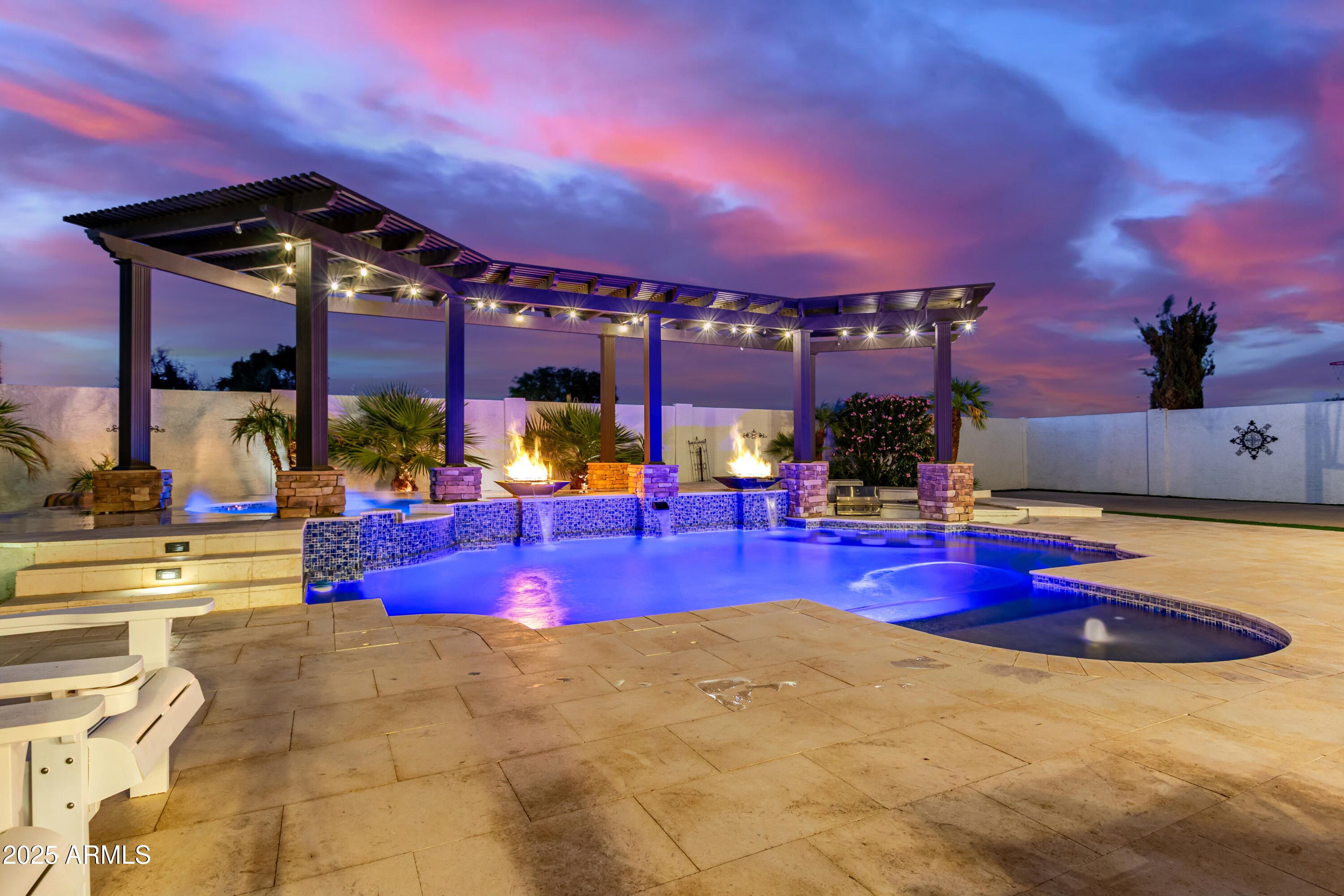 12714 W Colter Street