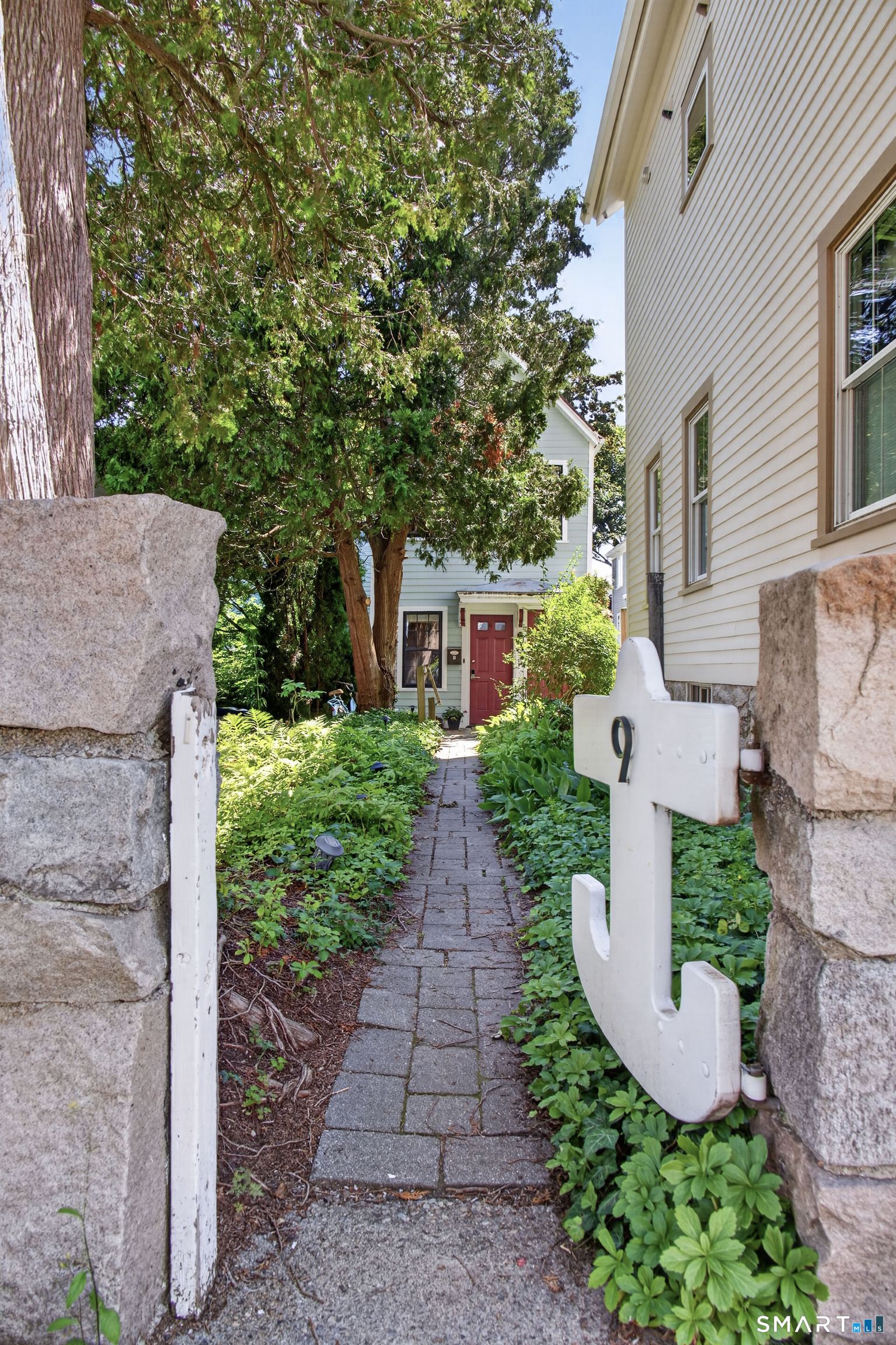 9 Cliff Street
