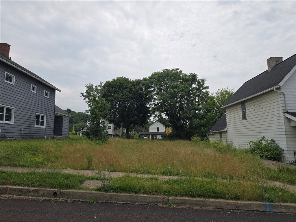 420 Waldo St