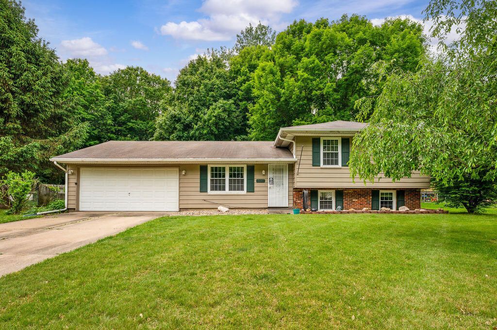 917 Kensington Drive