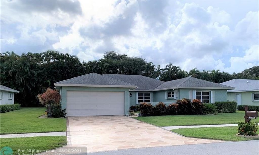 Pine Tree Village Boynton Beach Fl