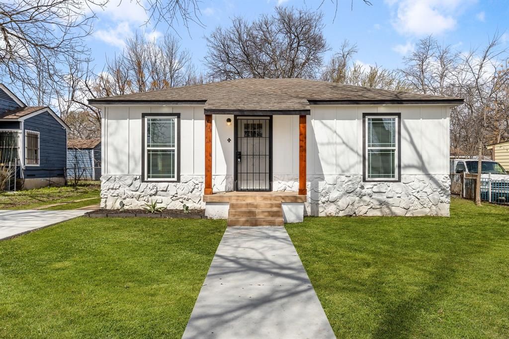2607 Volga Avenue