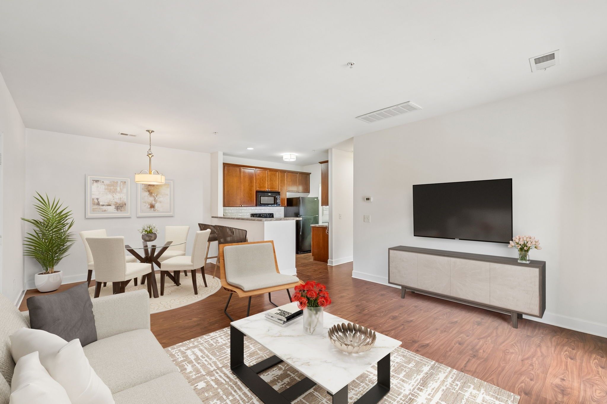 8221 Lenox Creekside Dr B12