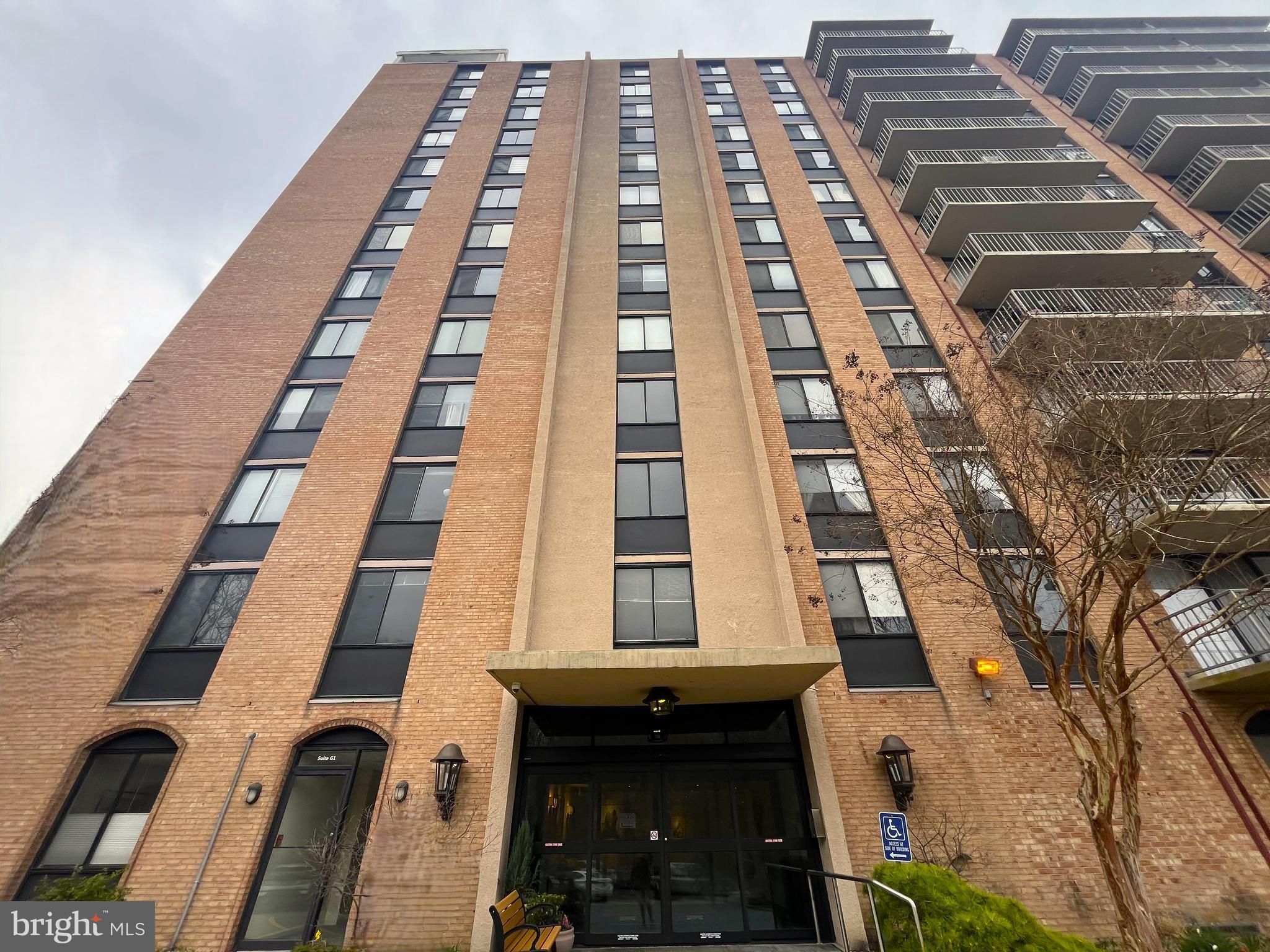 801 Yale Avenue 308