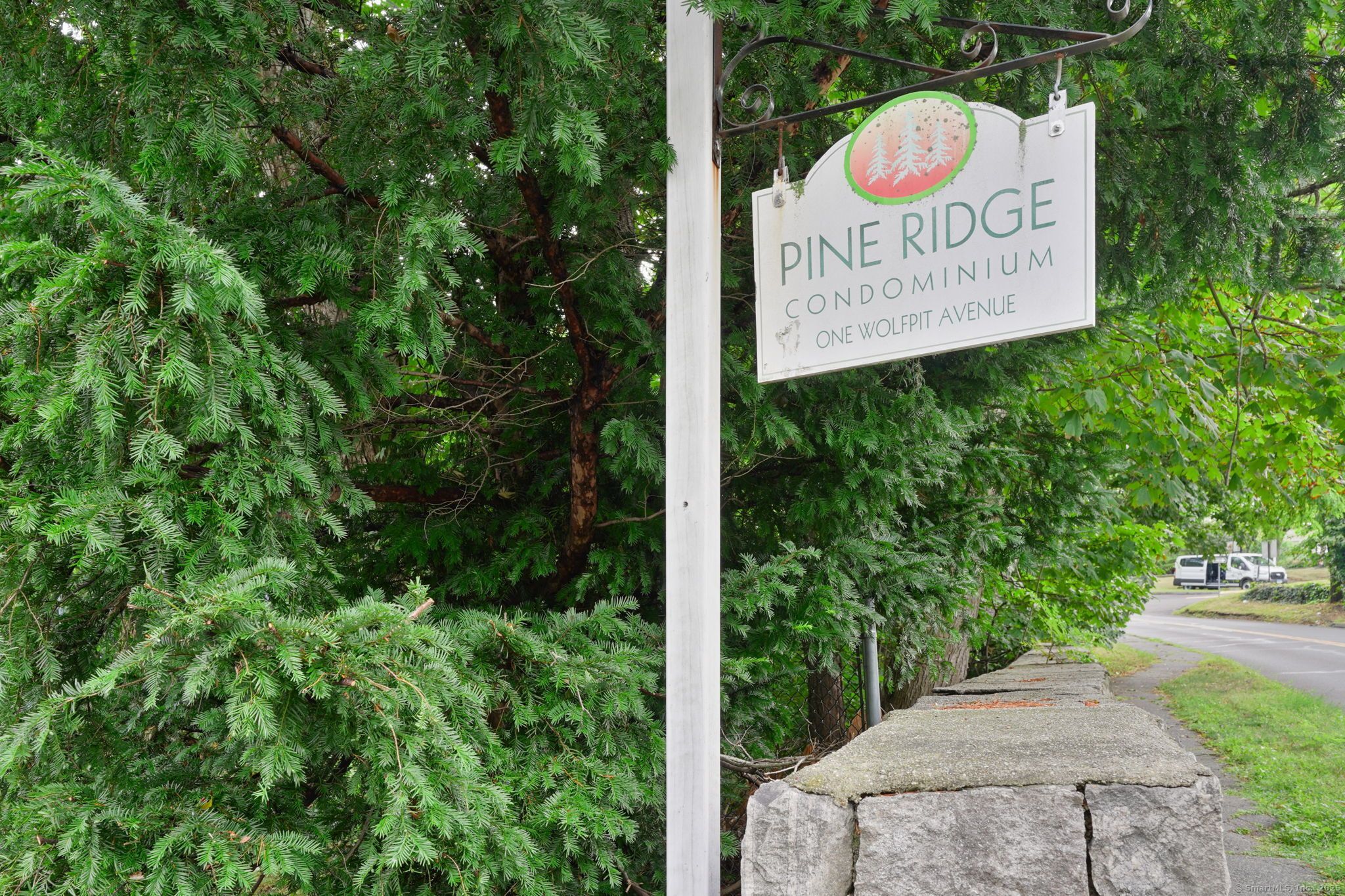 1 Wolfpit Avenue APT 12