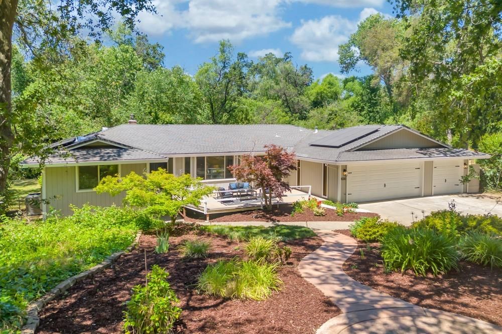 4330 Random Oaks Lane