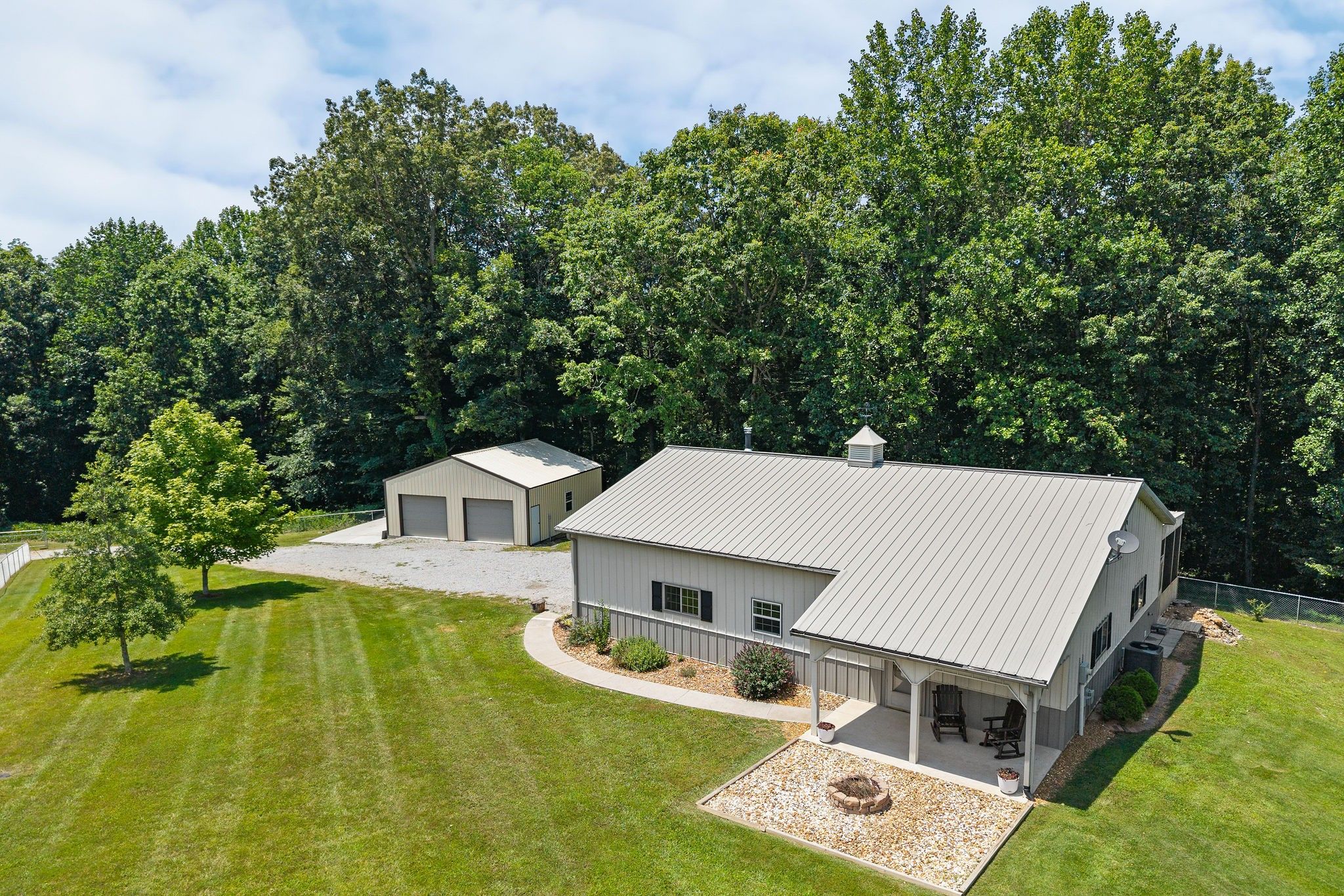 9656 Francis Ferry Rd
