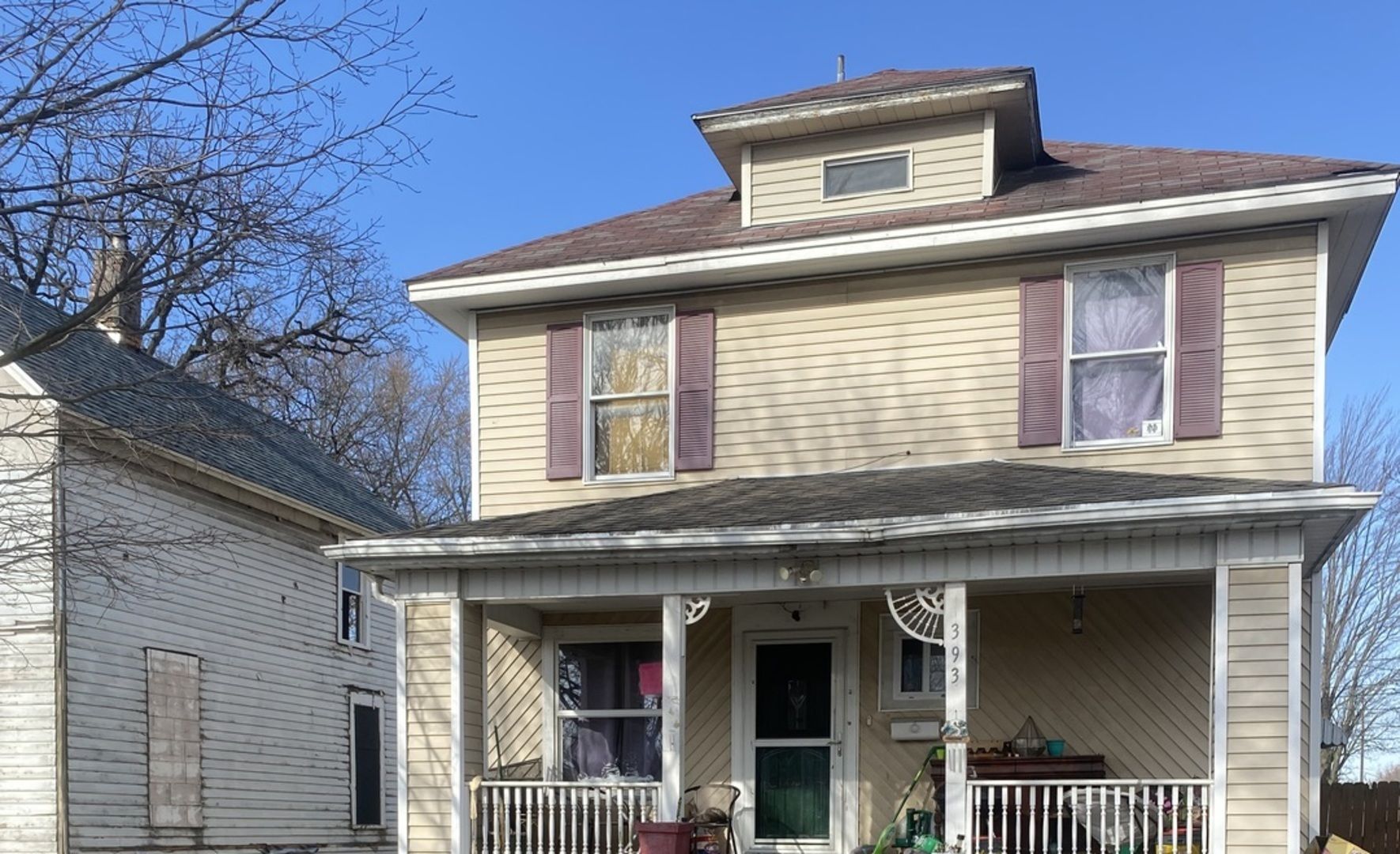 393 N 6th Avenue