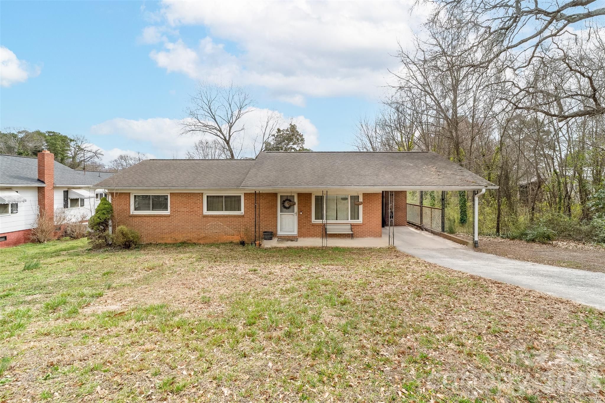 106 Blacksnake Road