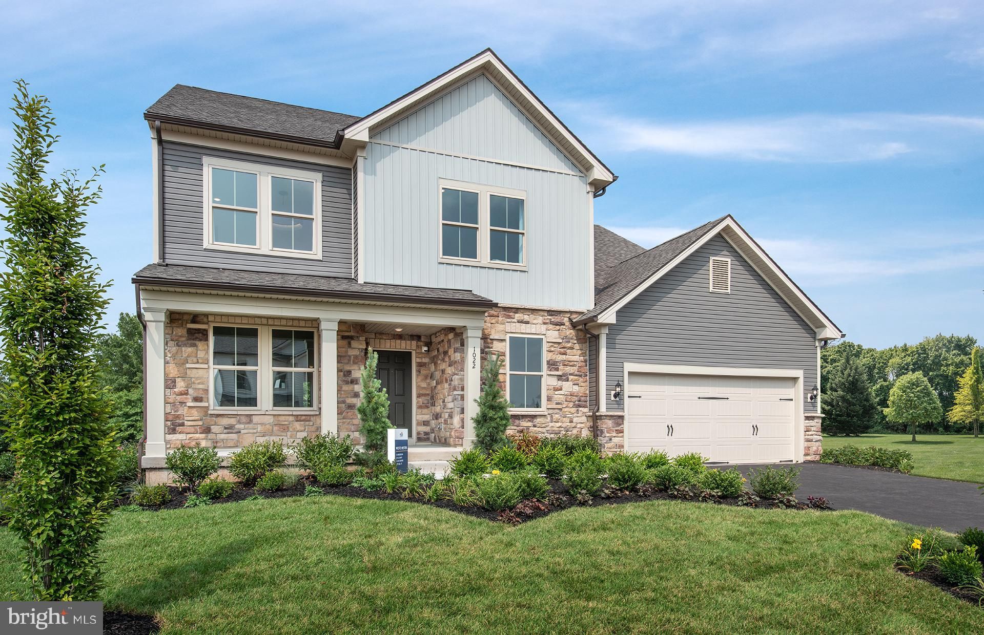 1022 Arthur Dr