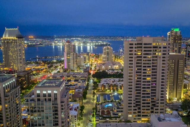 700 Front Street 1102