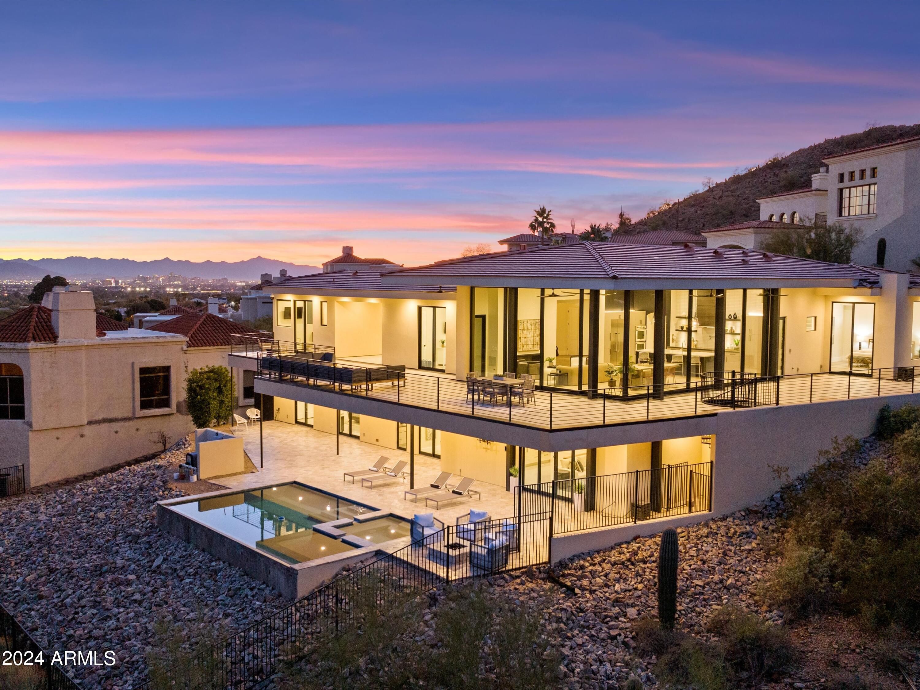 3800 E Lincoln Drive 53