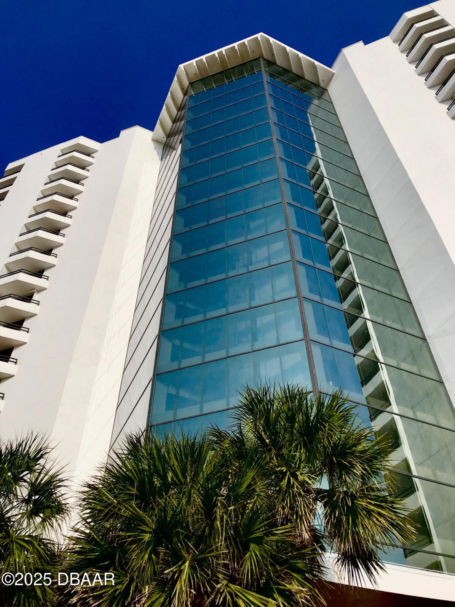 2425 S Atlantic Avenue 801