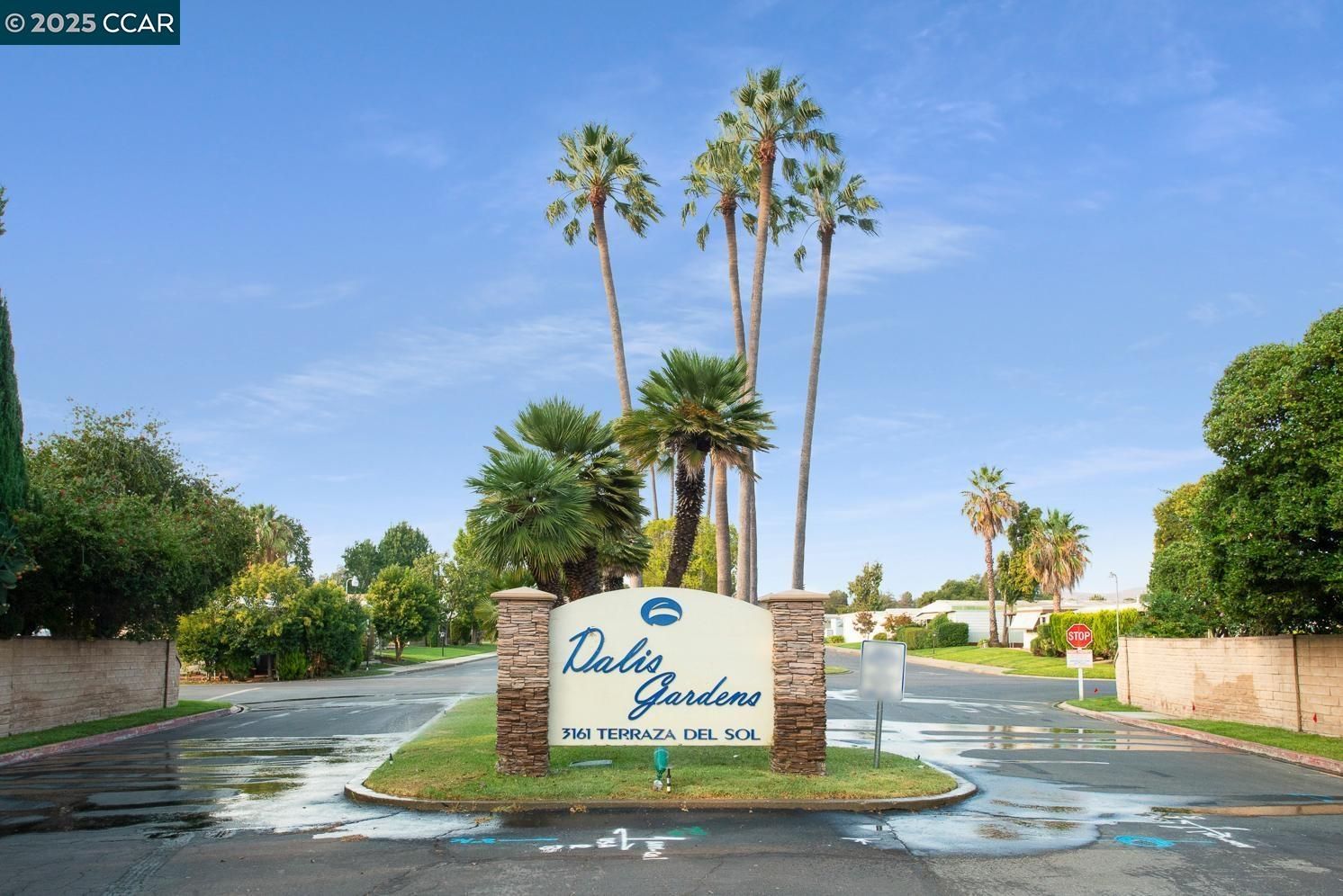 1027 Peralta Road 12