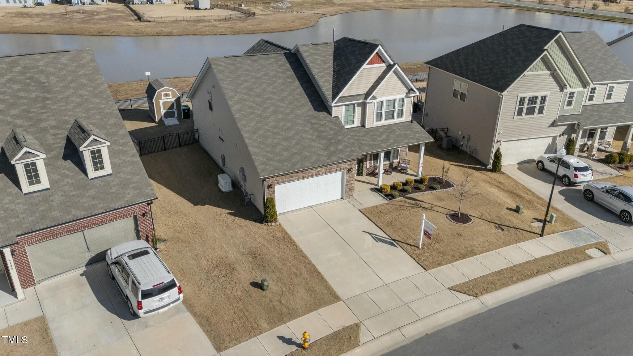 2120 Blue Iris Way