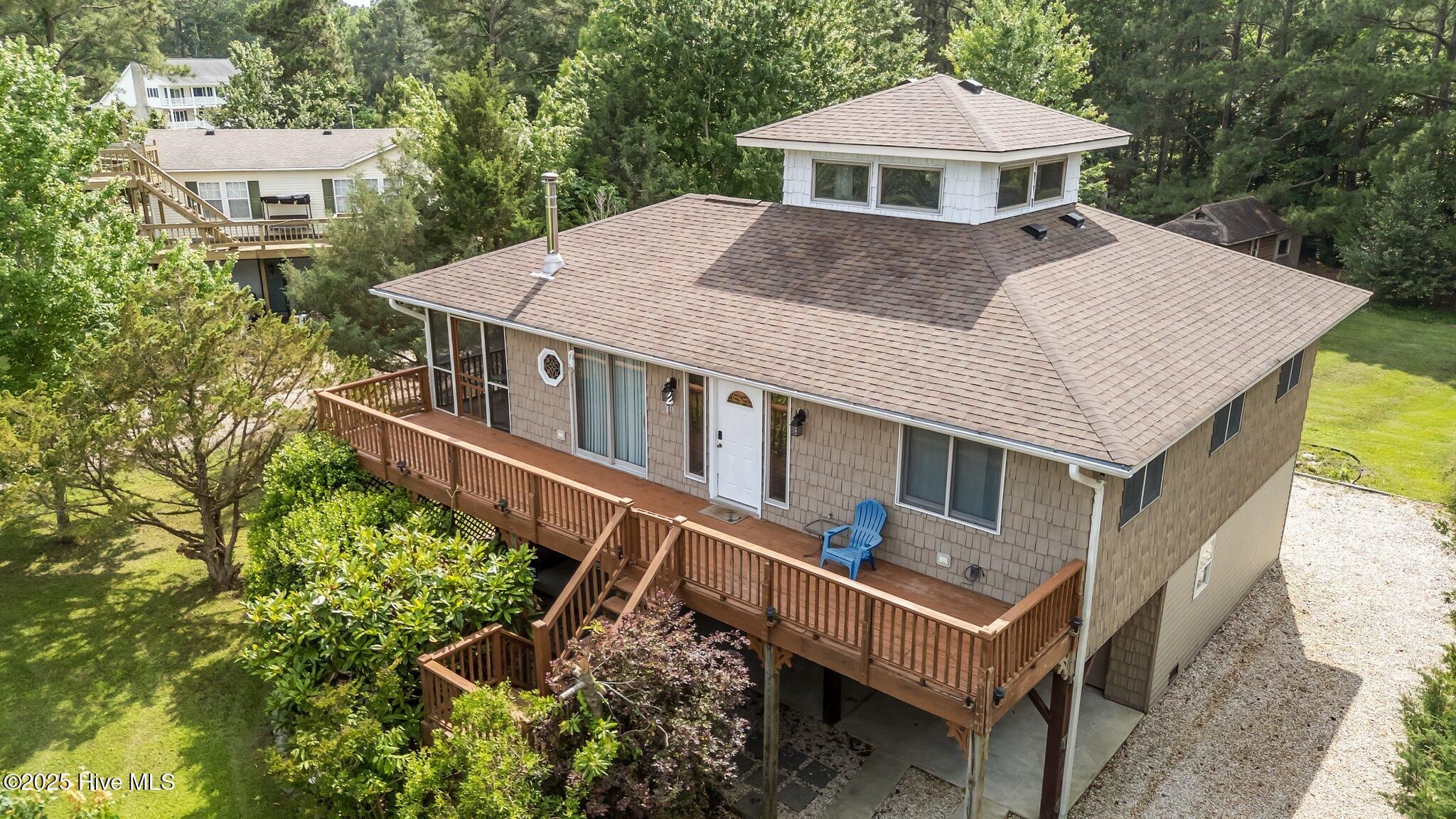1005 Pirate Cove Circle