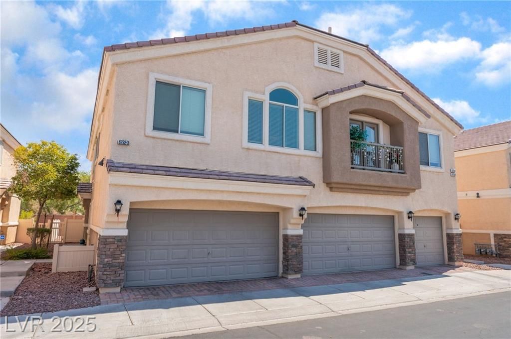 6732 Lavender Lilly Lane 3