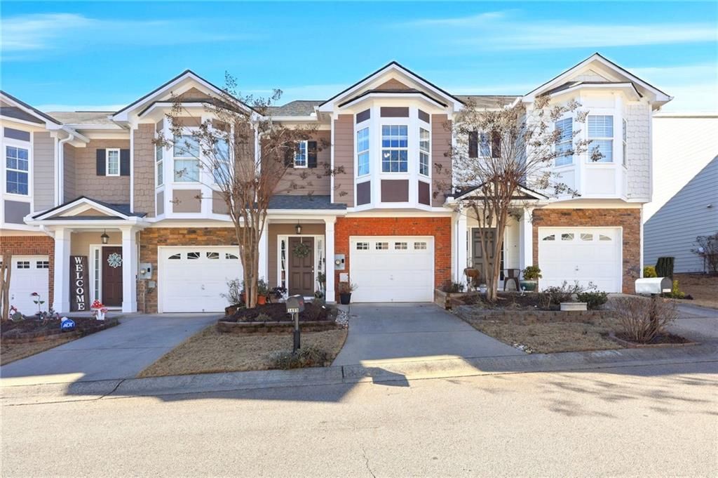 1499 Bluff Valley Circle