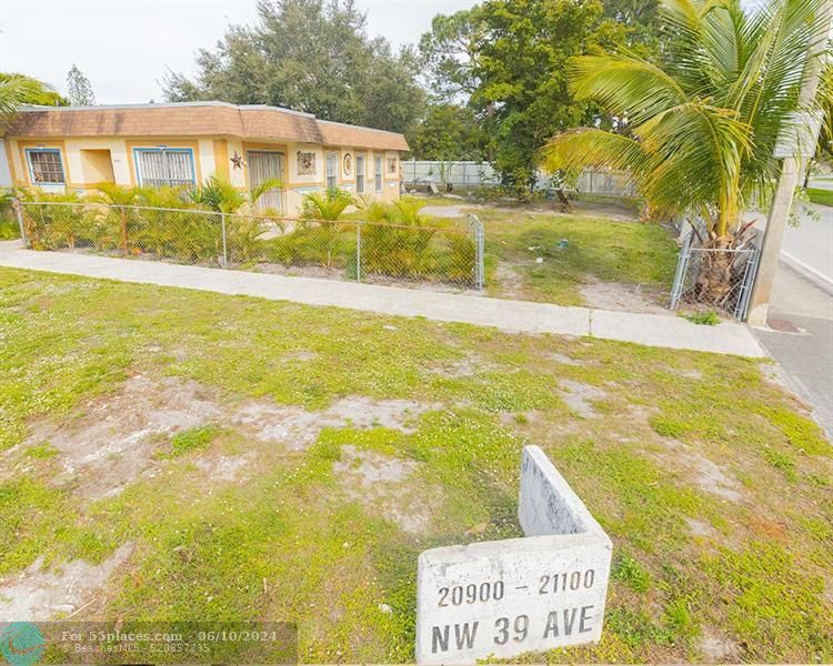21100 Nw 39th Ave