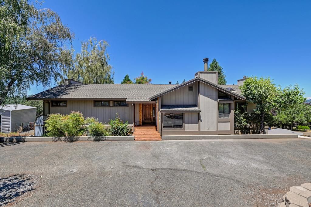 2890 Crystal Springs Road