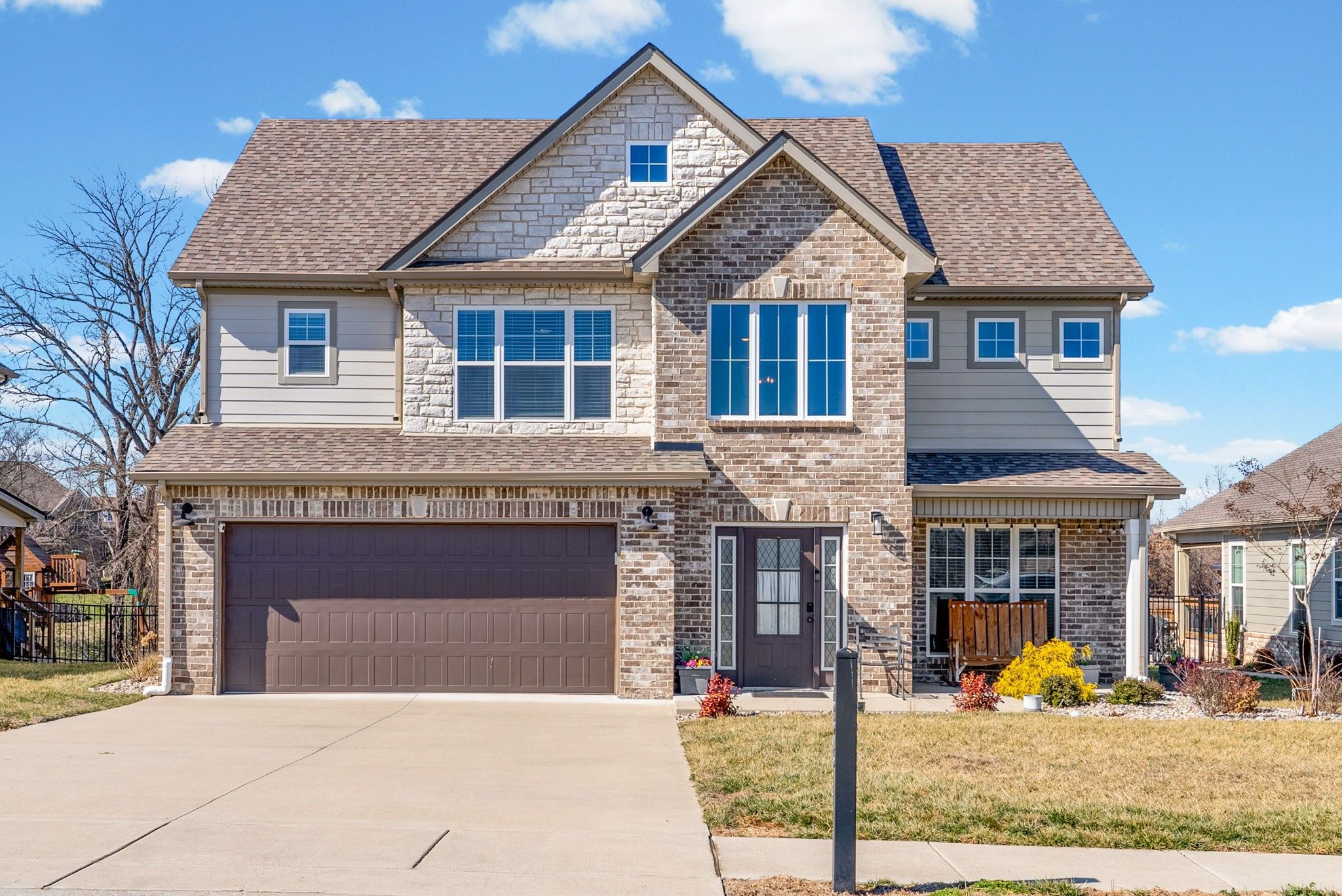 1525 Collins View Way