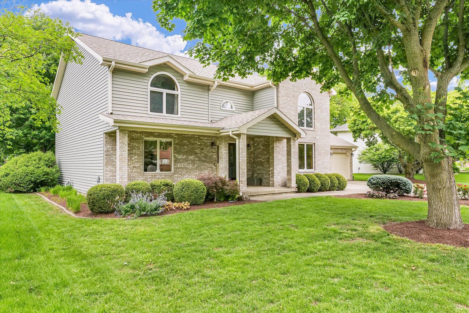 1206 Wilshire Court