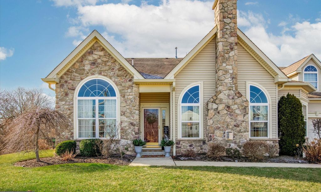 The Villas at Linfield