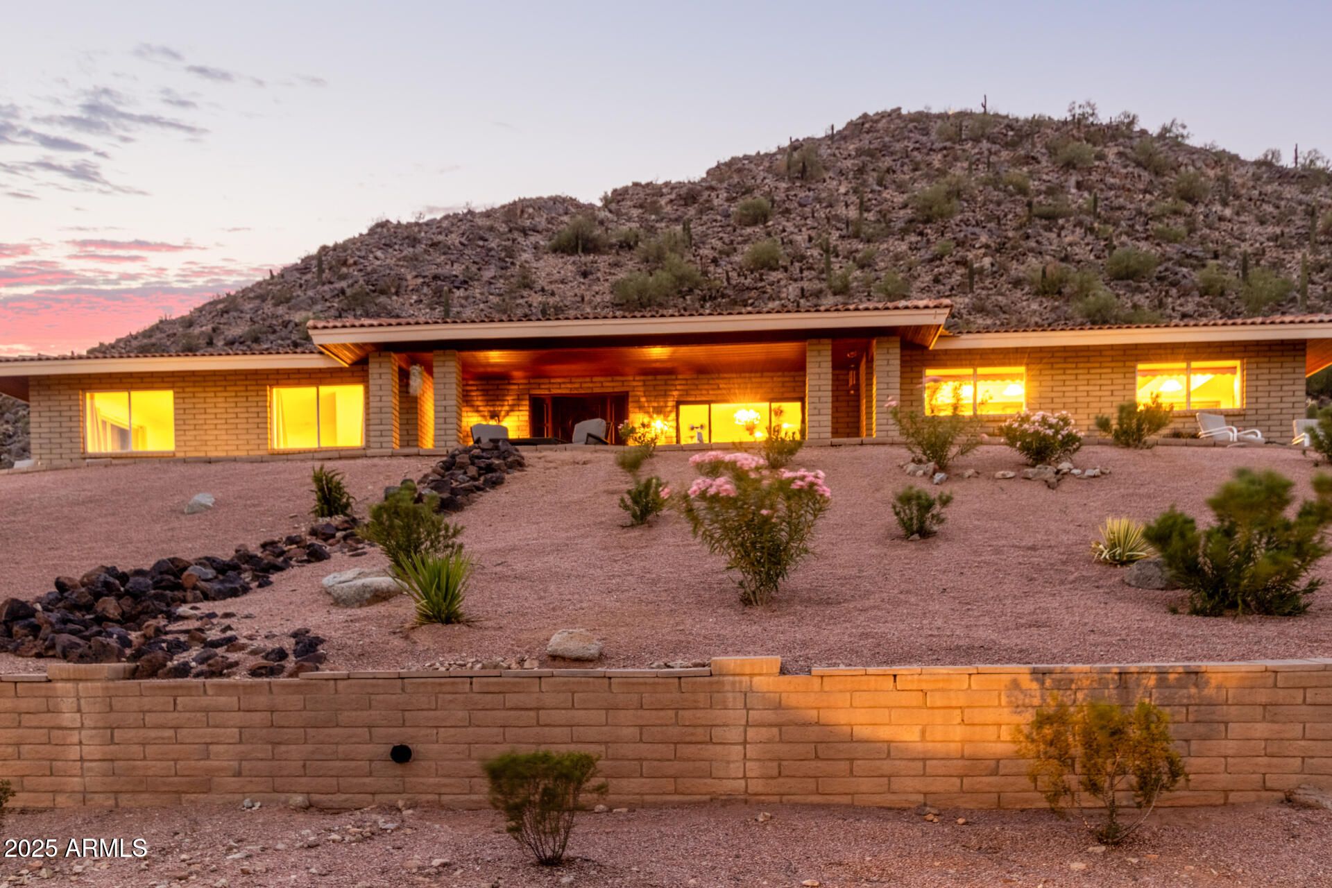 8325 W Bartlett Road