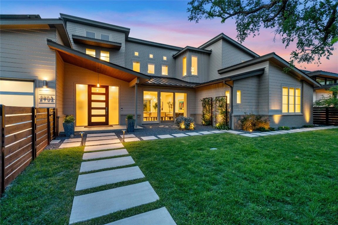 2902 Cedarview Drive