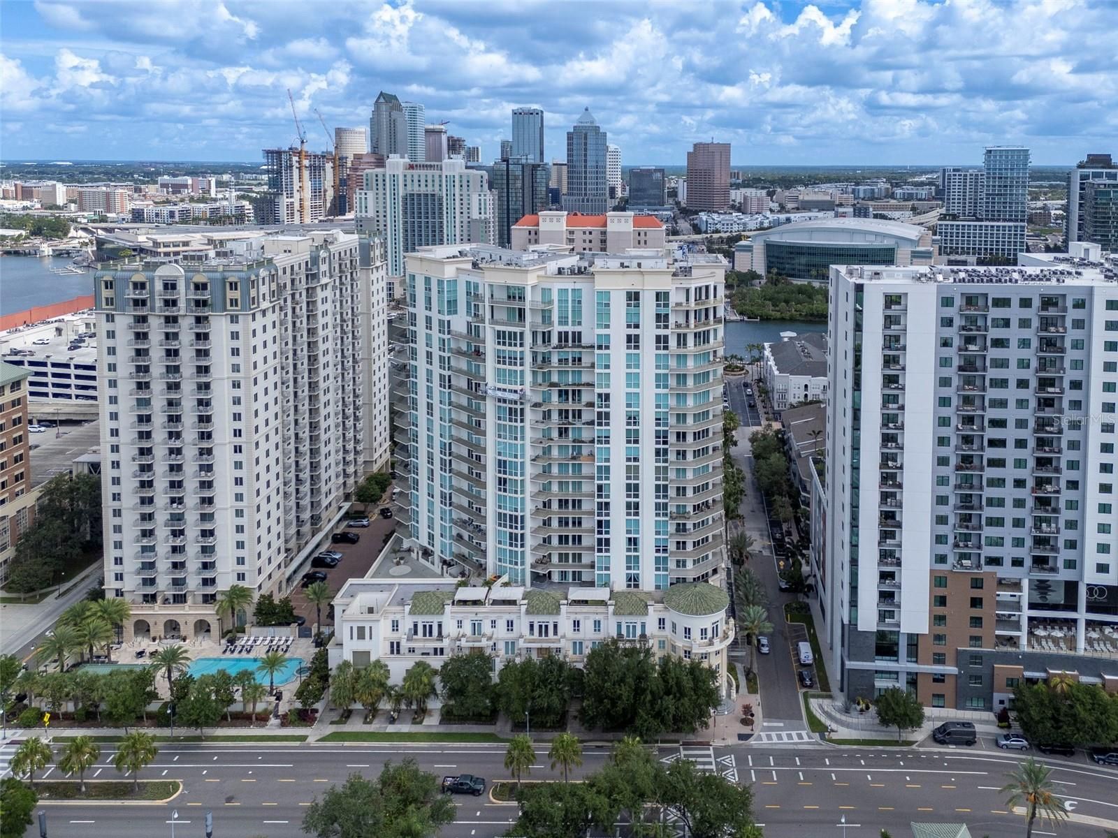 450 Knights Run Avenue 1503