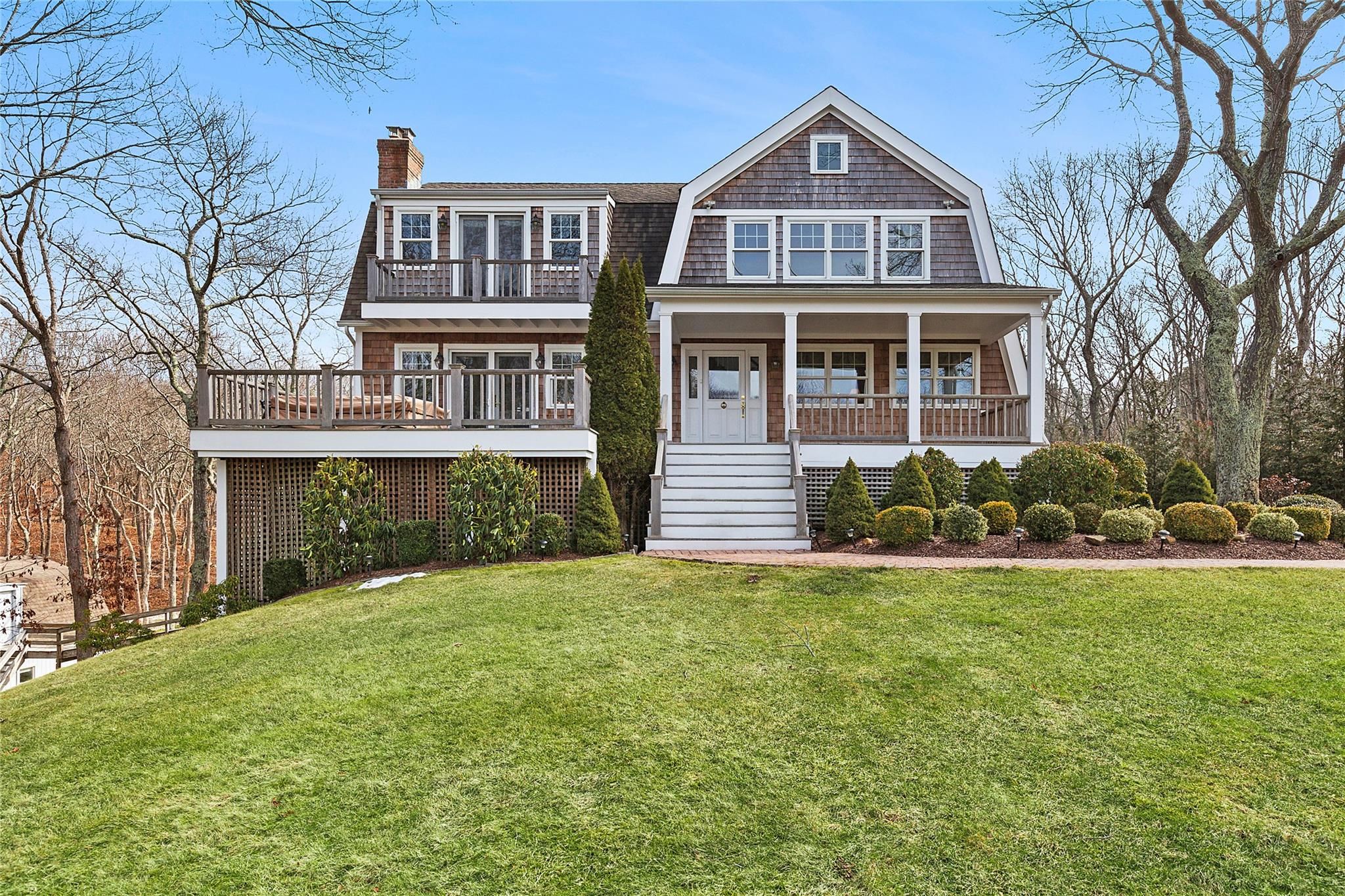22 Old Trail Road