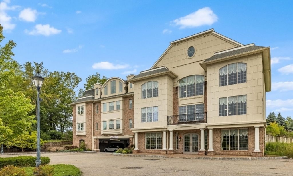 The Hamlet at Town Center