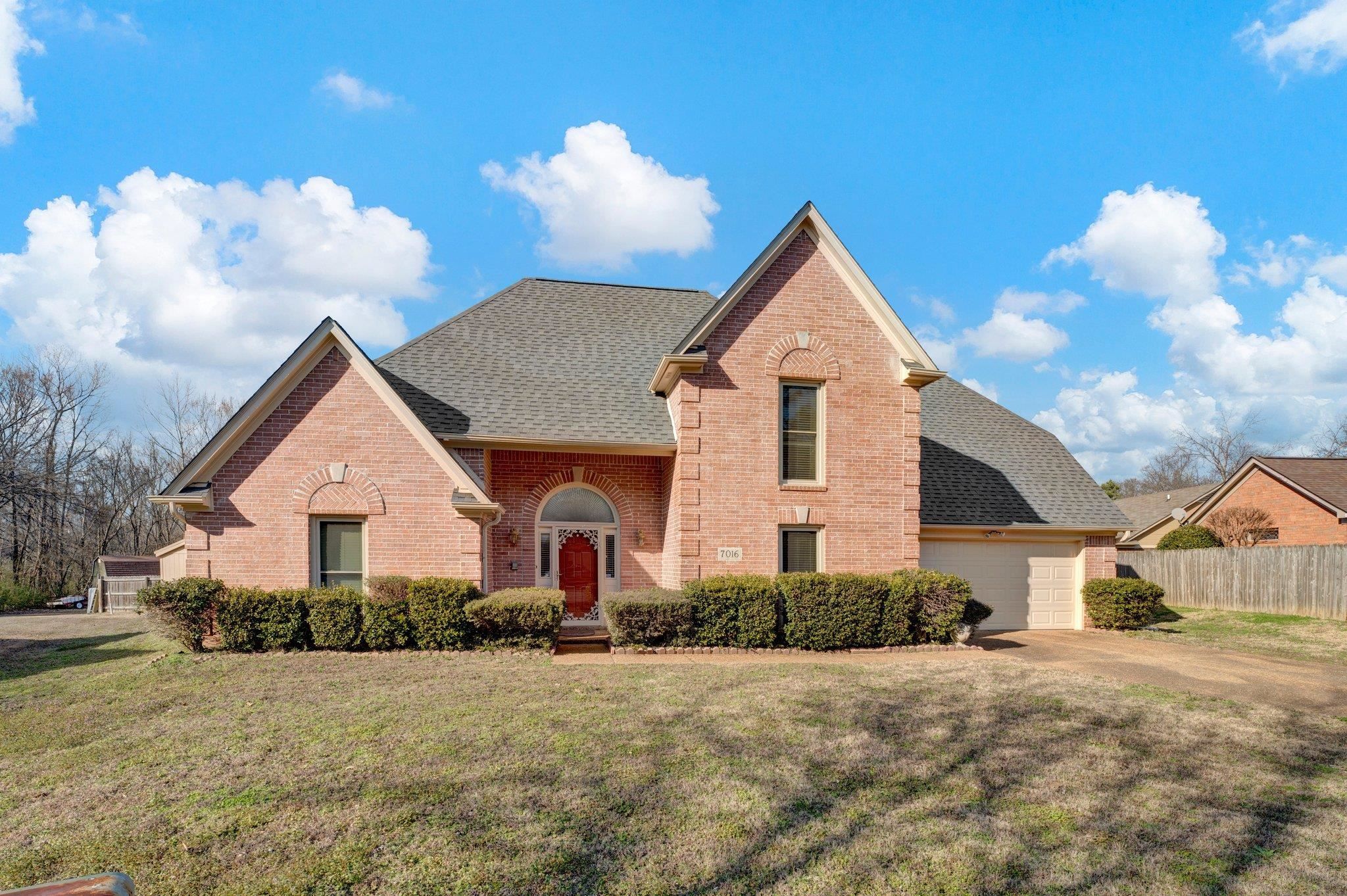 7016 Millicent Ct