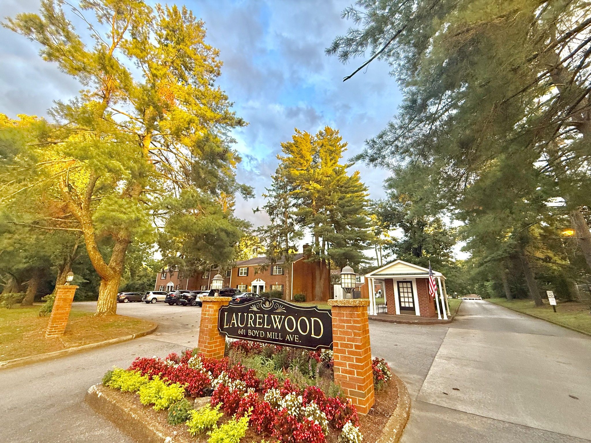 601 Boyd Mill Ave B4