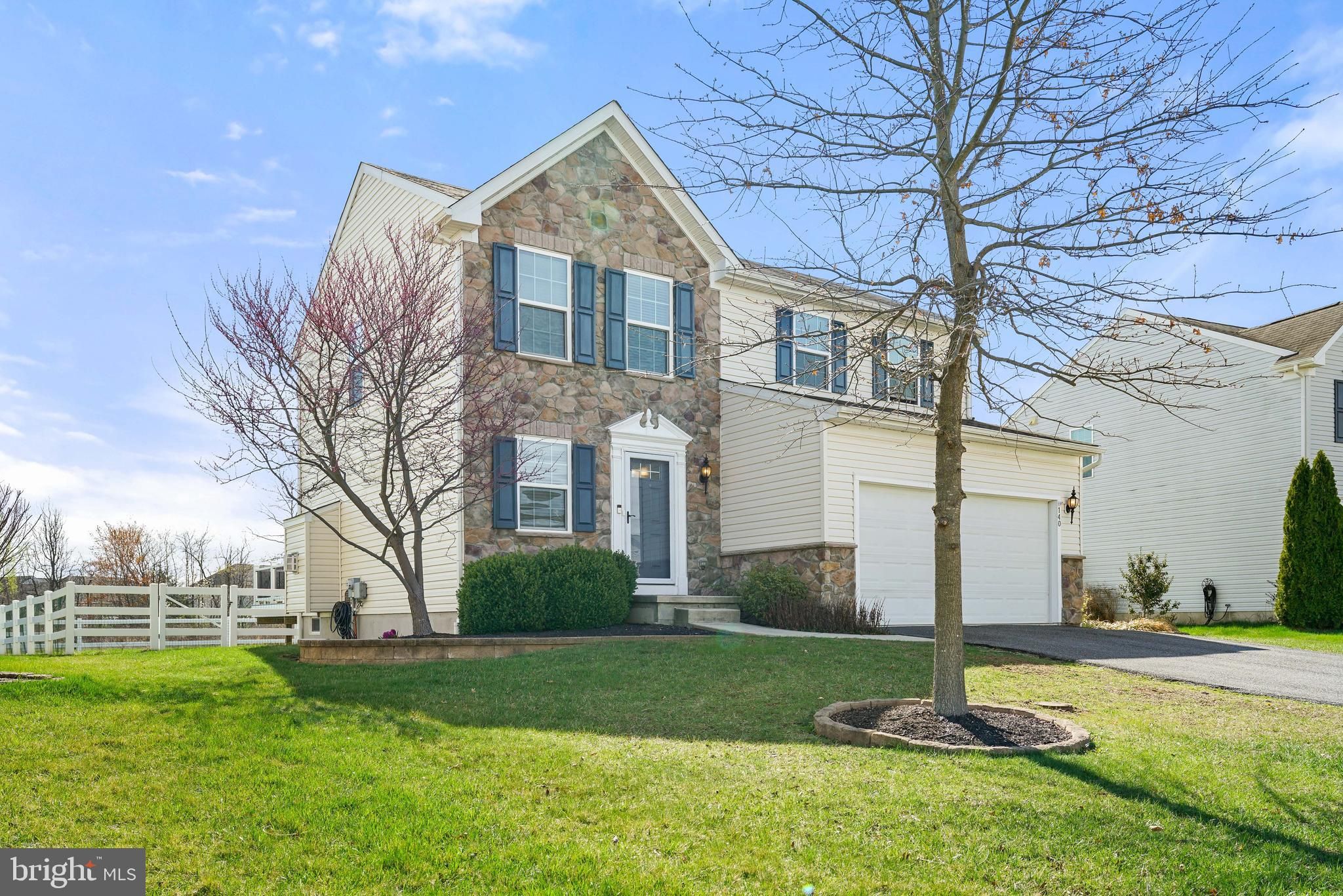 140 Abbigail Crossing