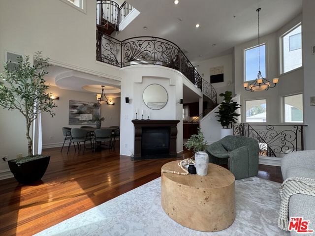 844 3rd Street 5