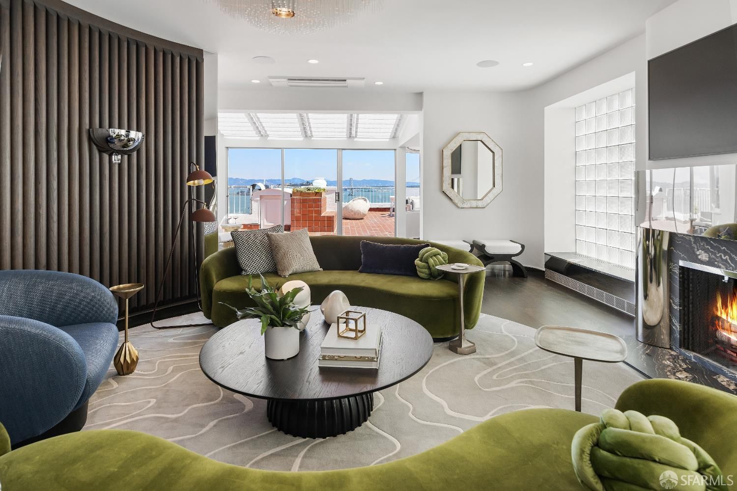 1360 Montgomery Street 11