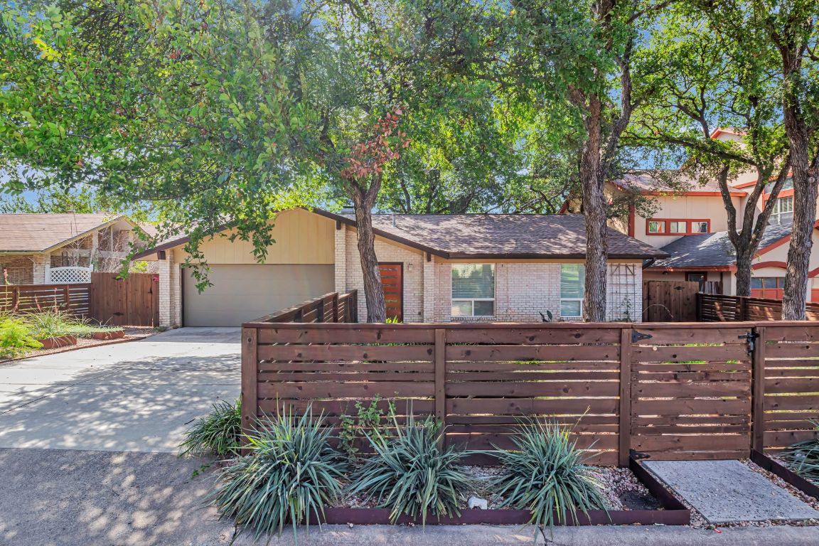 8101 Ceberry Drive