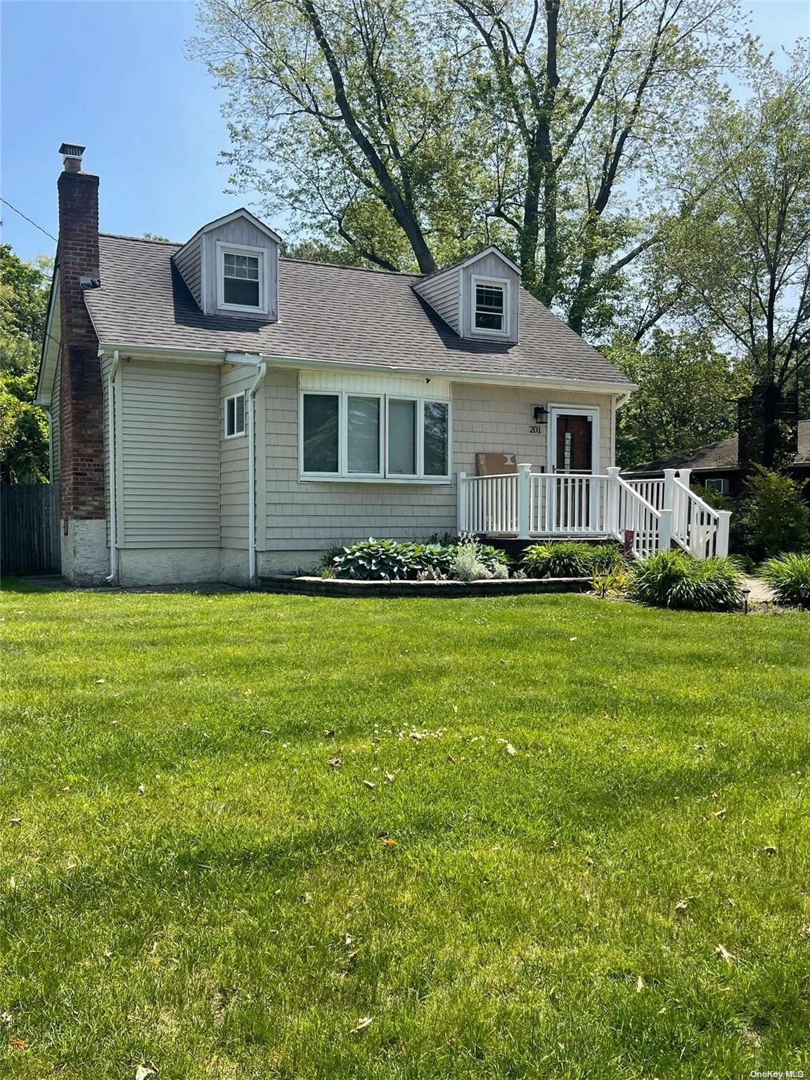201 Norma Avenue