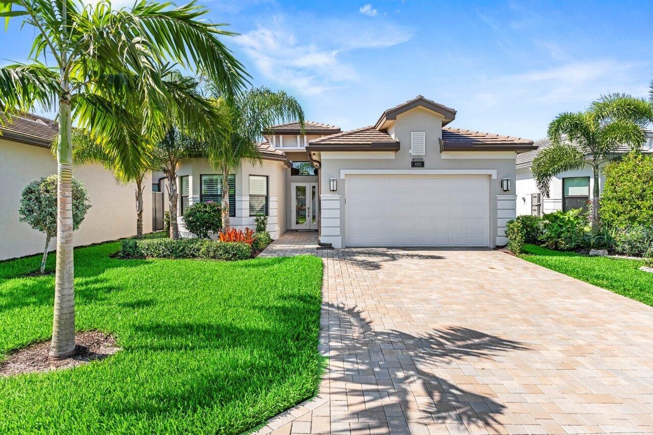 9333 Mountain Pine Grove